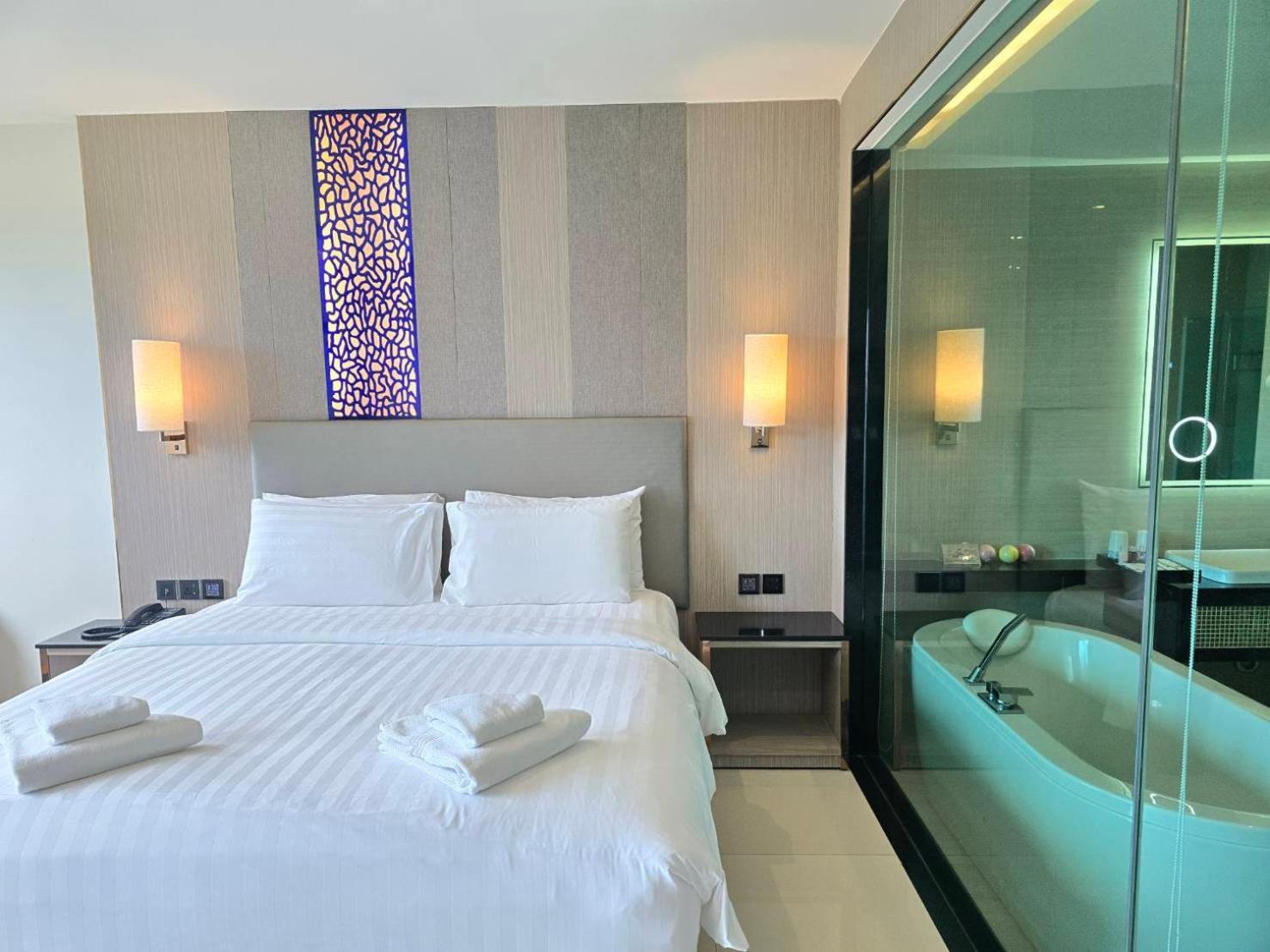The Tj Hotel Jomtien 外观 照片